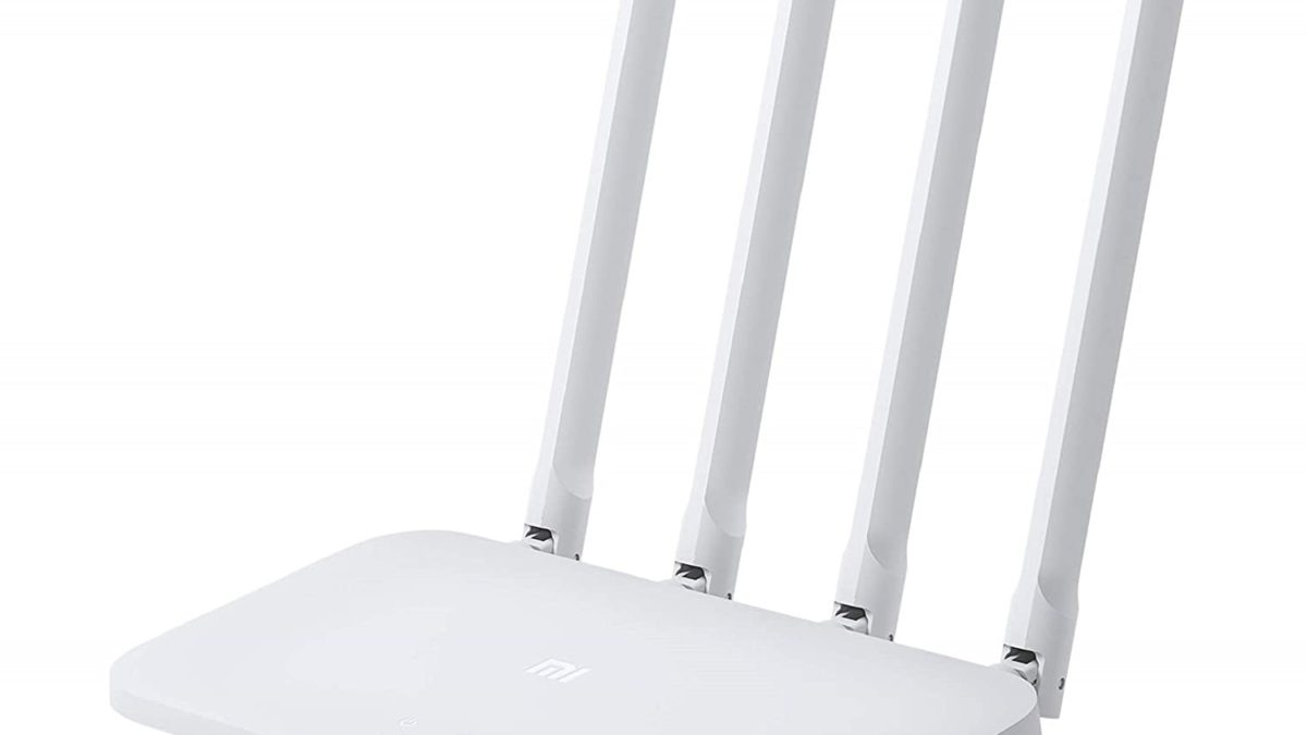 Mi Router 4C, 300 Mbps with 4 High Performing Antennas!